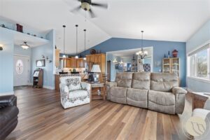 1320 Florian Avenue, Huntley, MT photo 5