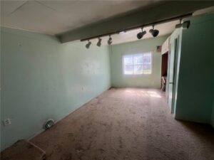 410 4th Street E, Roundup, MT photo 9