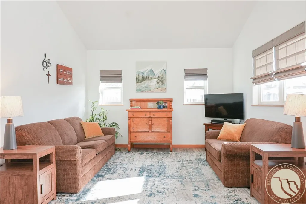 5080 Old Hardin Road, Billings, MT photo 3