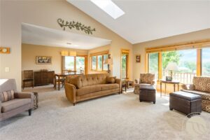 1251 CHIPPER Lane, Huntley, MT photo 4
