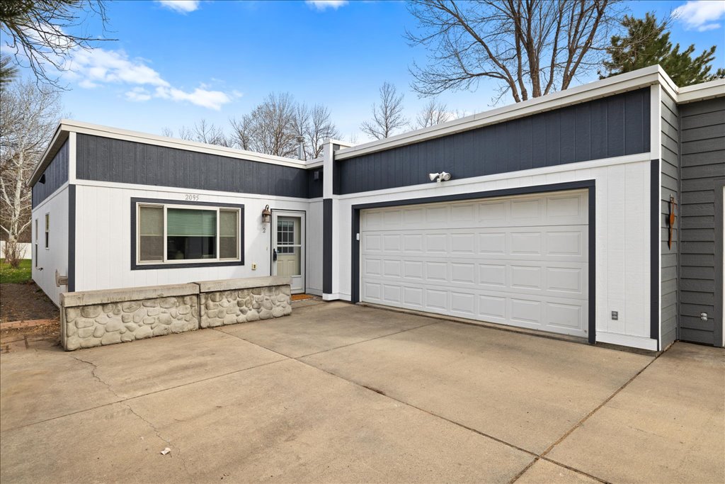 2095 17th Street West #2, Billings, MT photo 1