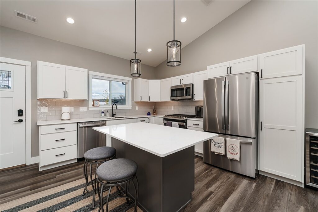 6401 Signal Peak Avenue, Billings, MT photo 4