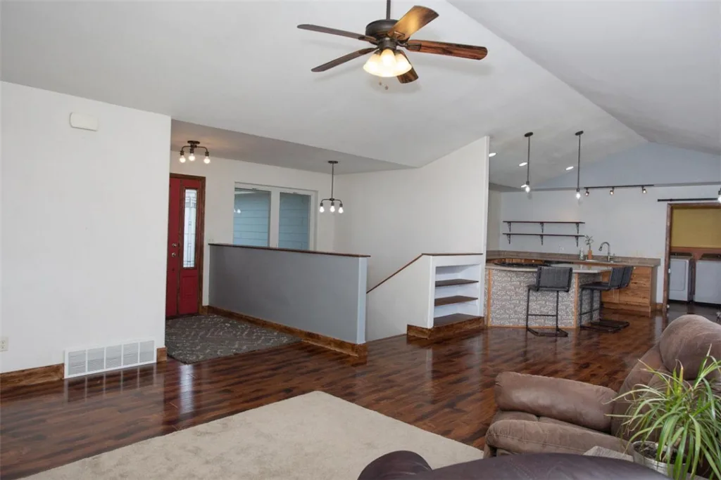 1142 Iristan Lane, Billings, MT photo 4