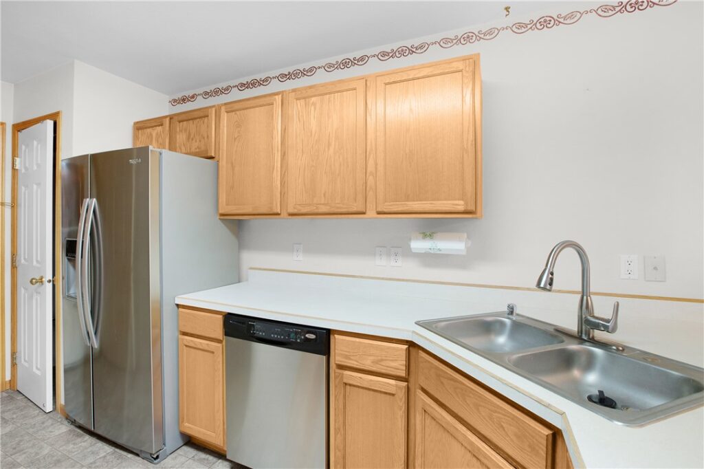 626 S 38th Street W 41, Billings, MT photo 6