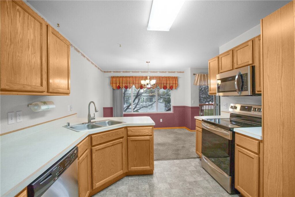 626 S 38th Street W 41, Billings, MT photo 7