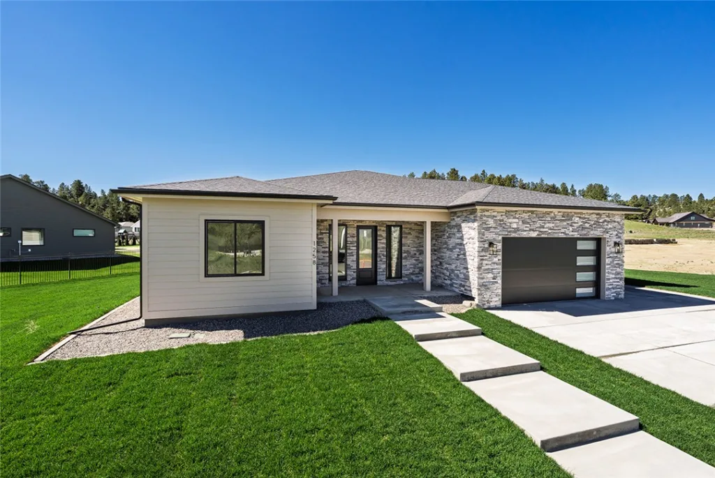 1258 Timbers Blvd S, Billings, MT photo 3