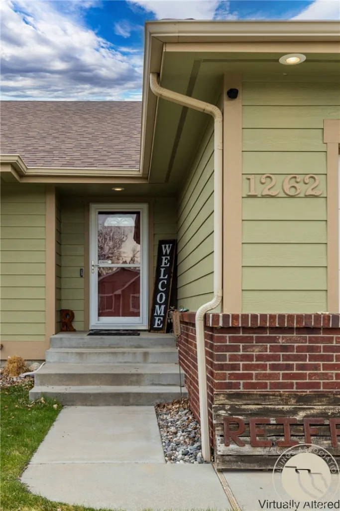 1262 Mirror Lake Lane, Billings, MT photo 2