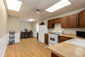 76 Sawyer Loop, Hardin, MT photo 4