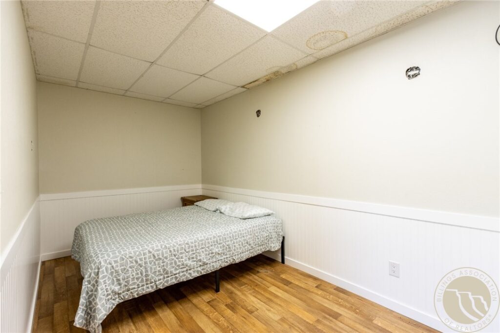 76 Sawyer Loop, Hardin, MT photo 8