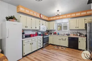 730 Sapphire Avenue, Billings, MT photo 2