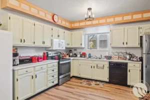 730 Sapphire Avenue, Billings, MT photo 3