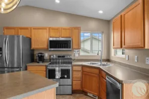 1836 Wicks Ln, Billings, MT photo 9