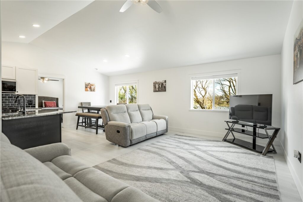2701 Strapper Lane, Billings, MT Single Family in Billings, MT photo 6