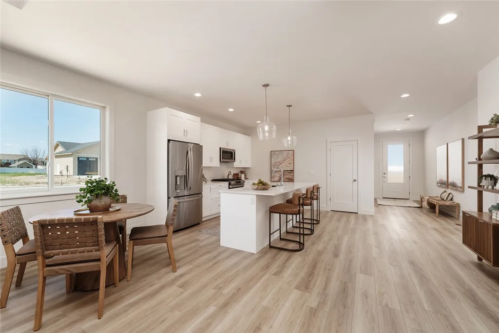 286 Arstein Canal Lane, Billings, MT photo 8
