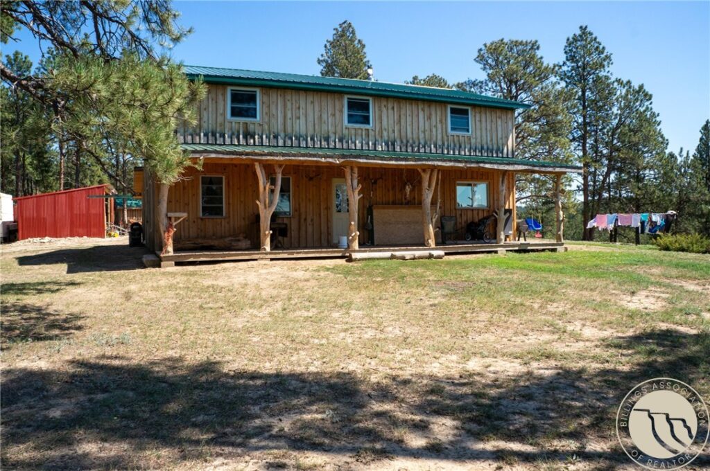 448 W Parrot Creek, Roundup, MT photo 1