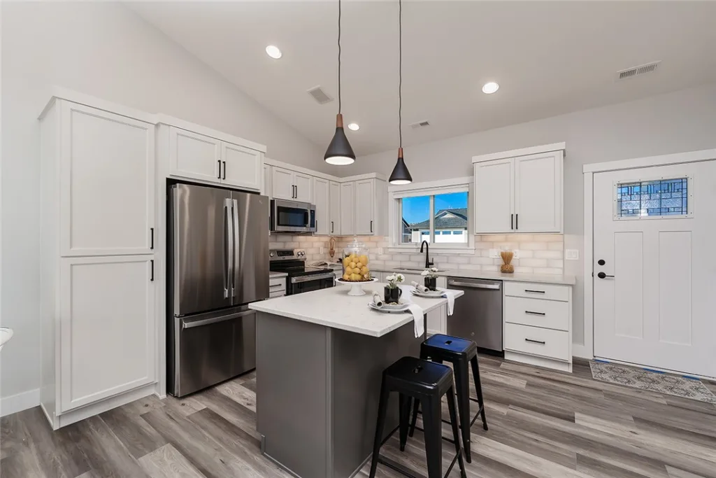 6386 Signal Peak Ave, Billings, MT photo 3