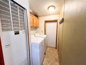 18 Lapin, Billings, MT photo 9