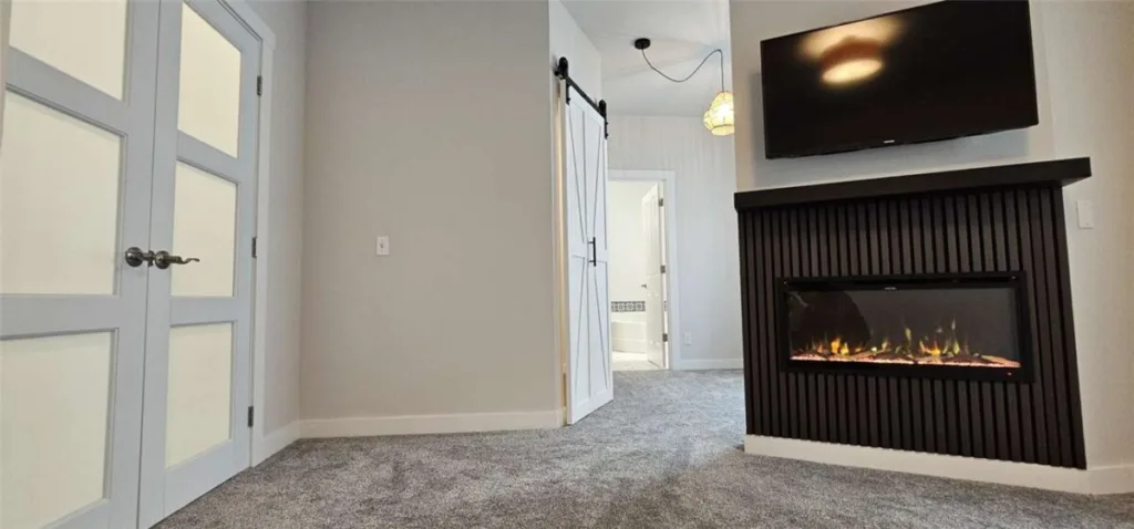 6728 Cove Creek Drive, Billings, MT photo 9
