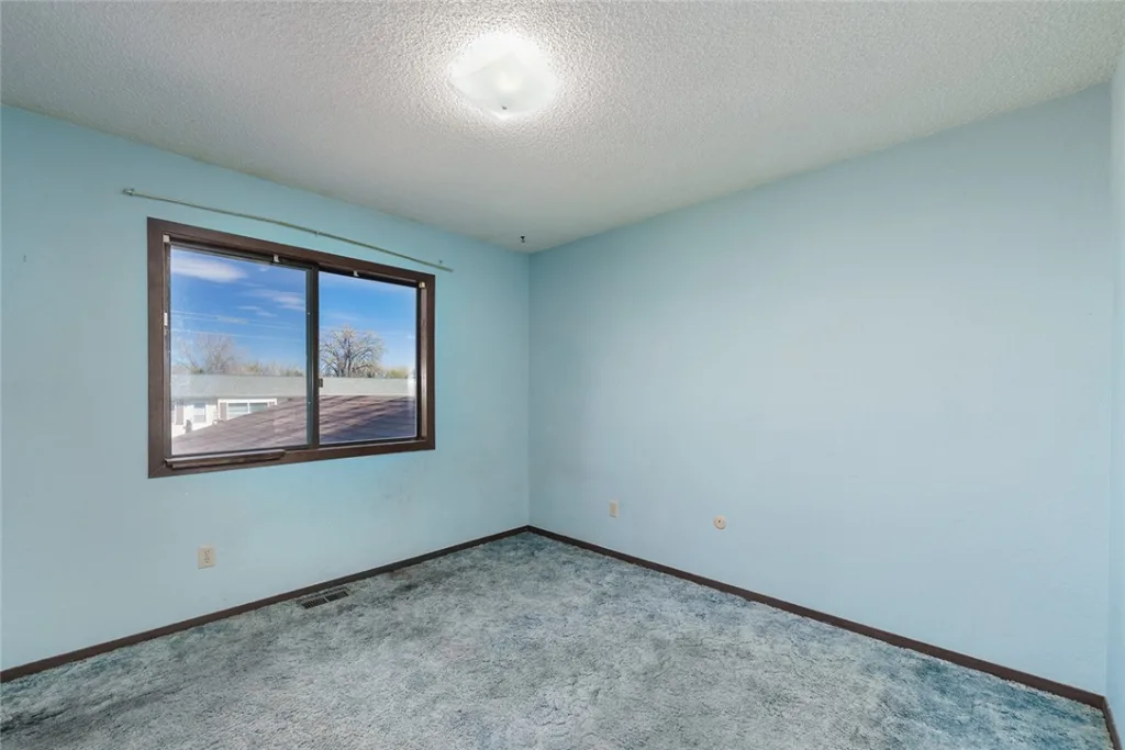 4032 Cambridge Drive, Billings, MT photo 10