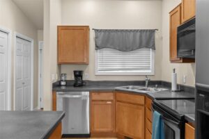 1040 Picador Way, Billings, MT photo 4