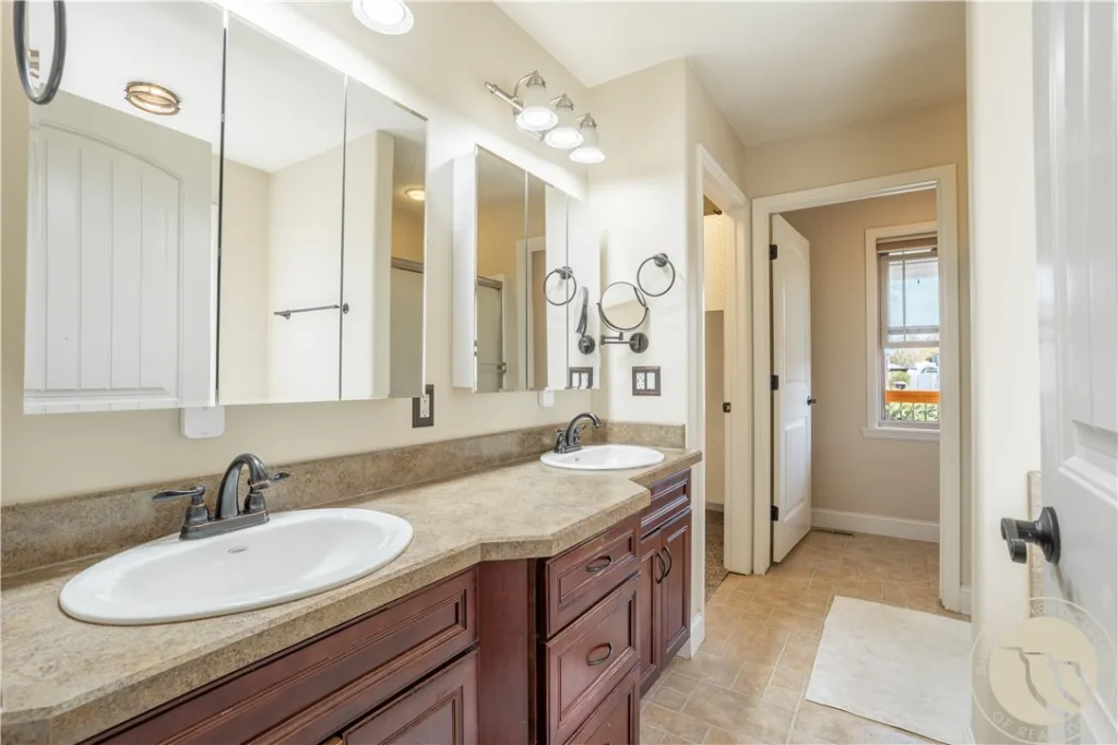 2937 Providence Place, Billings, MT photo 10