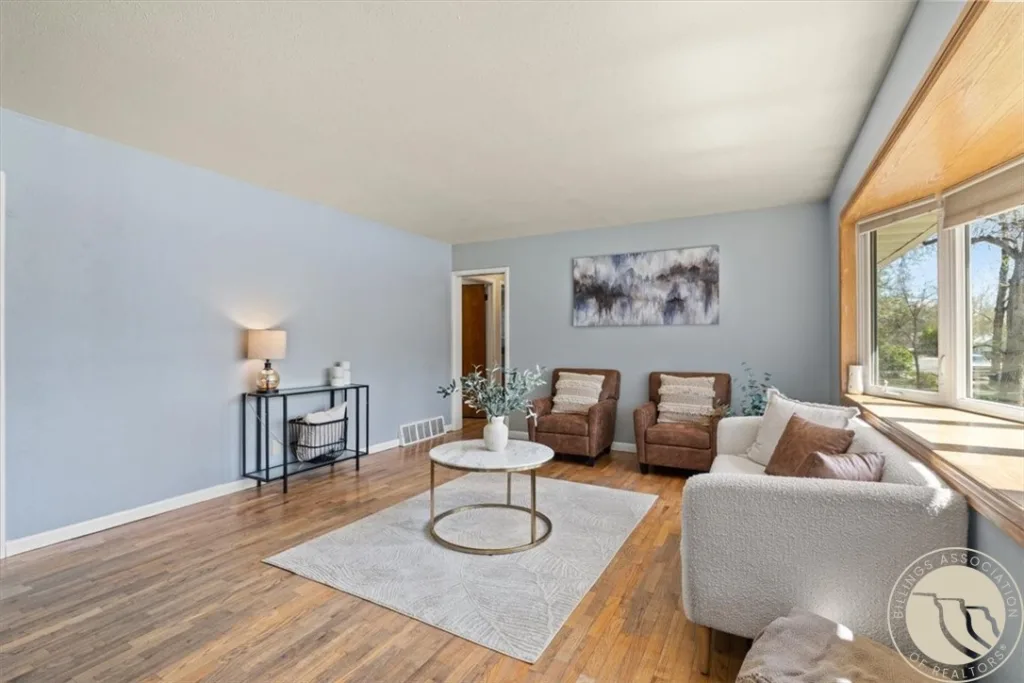 1019 Miles Avenue, Billings, MT photo 2