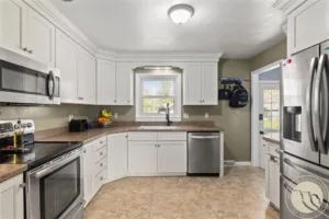 1019 Miles Avenue, Billings, MT photo 9
