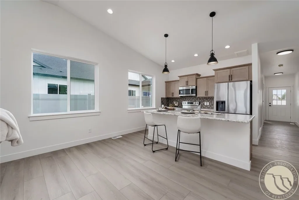 1127 Buffalo Crossing Drive, Billings, MT Townhouse in Billings, MT photo 5