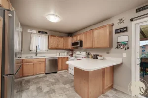 2315 Burlington Avenue, Billings, MT photo 6
