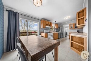6830 Shooters Bluff Trl, Huntley, MT photo 7