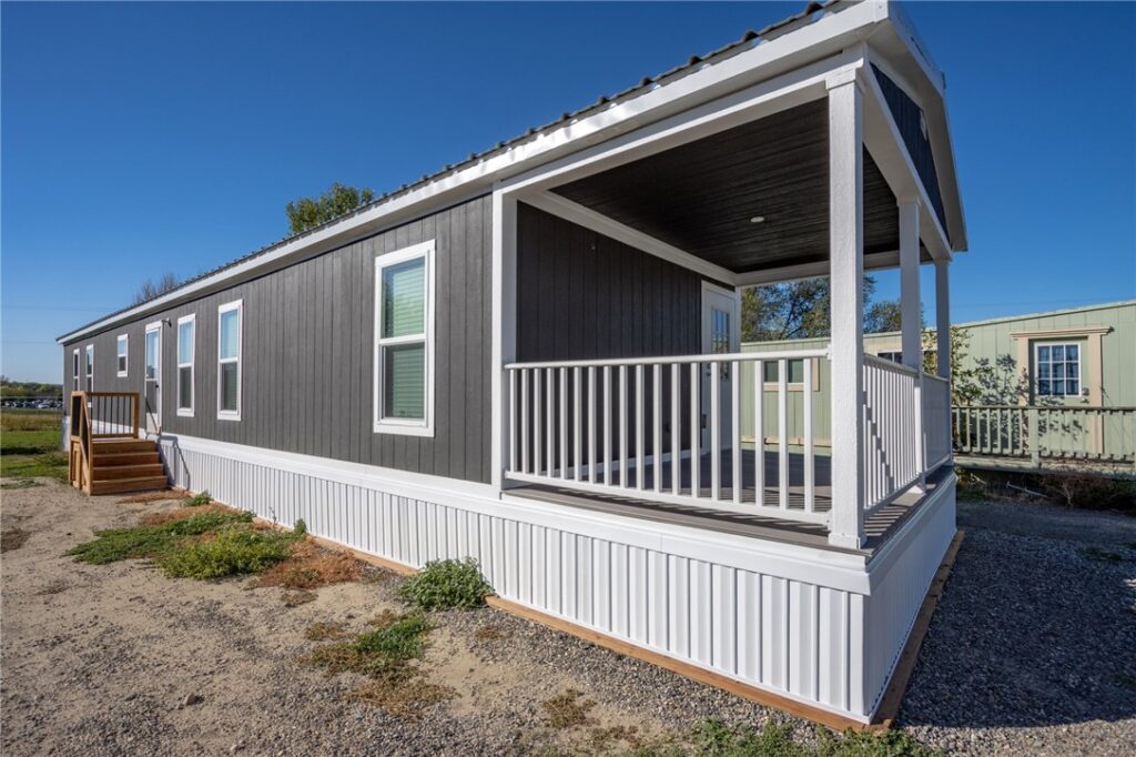 2224 U.S. Highway 87 East #17 #17, Billings, MT
