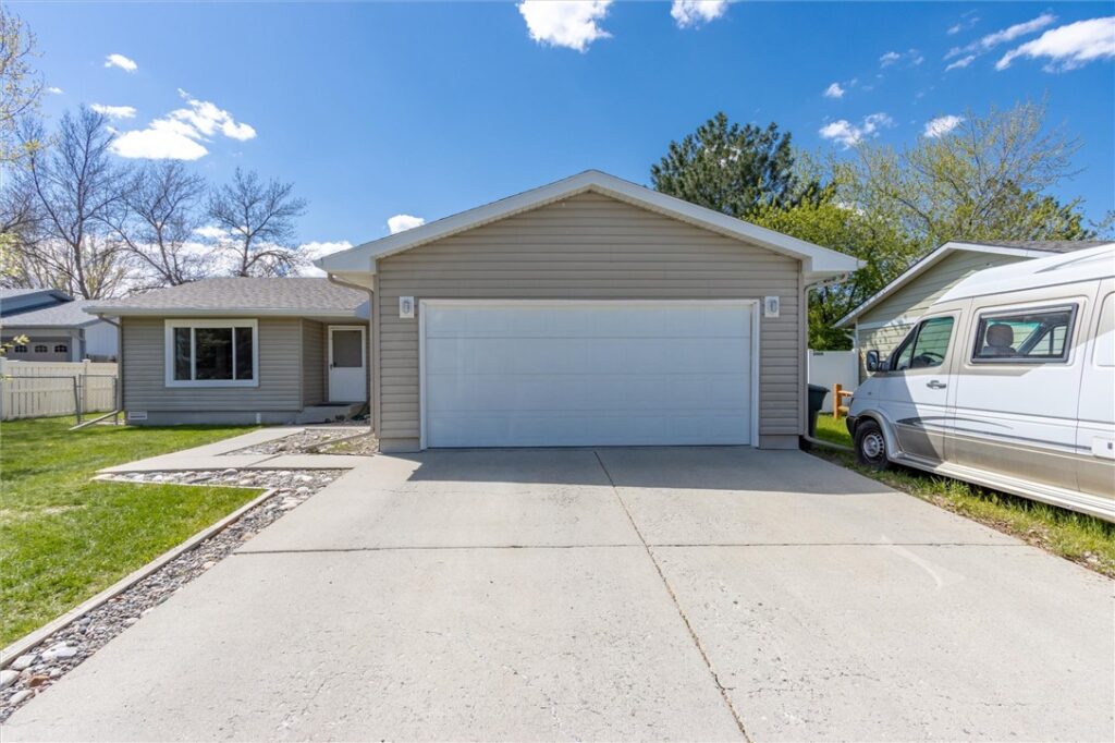 608 Acorn Place, Billings, MT photo 3