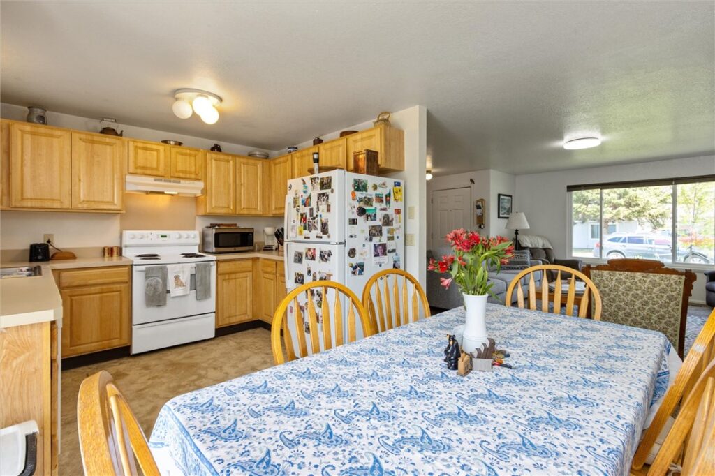 608 Acorn Place, Billings, MT photo 10