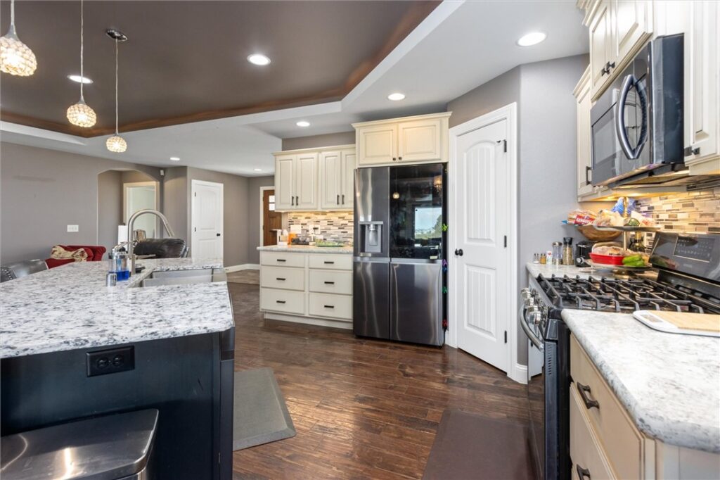 6603 Elder Grove Lane, Billings, MT photo 8