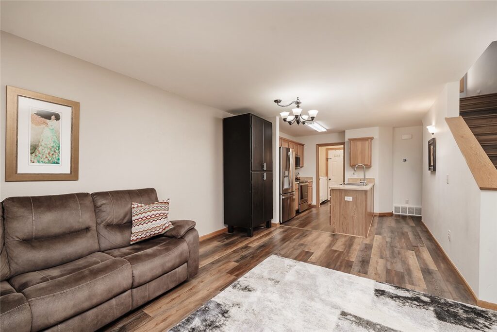 564 Killarney Street, Billings, MT photo 3