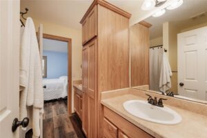 564 Killarney Street, Billings, MT photo 9