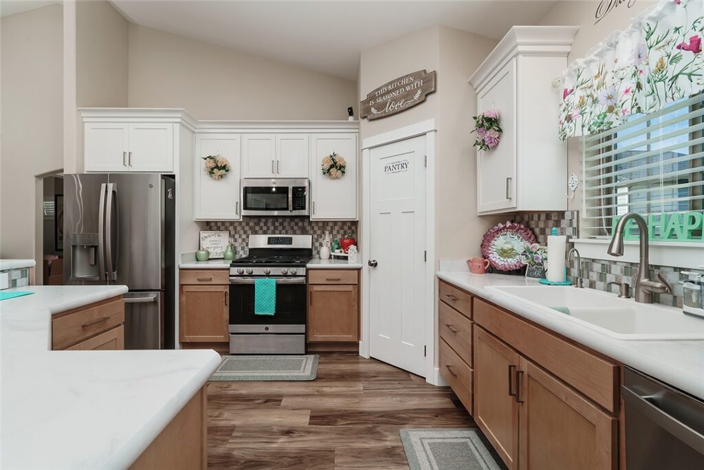 810 Grouse Berry Street, Billings, MT photo 9