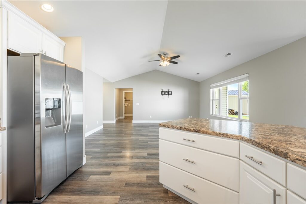 1294 Twin Lakes Drive, Billings, MT photo 6