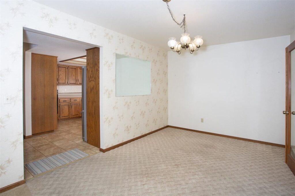 113 White Circle, Billings, MT photo 9
