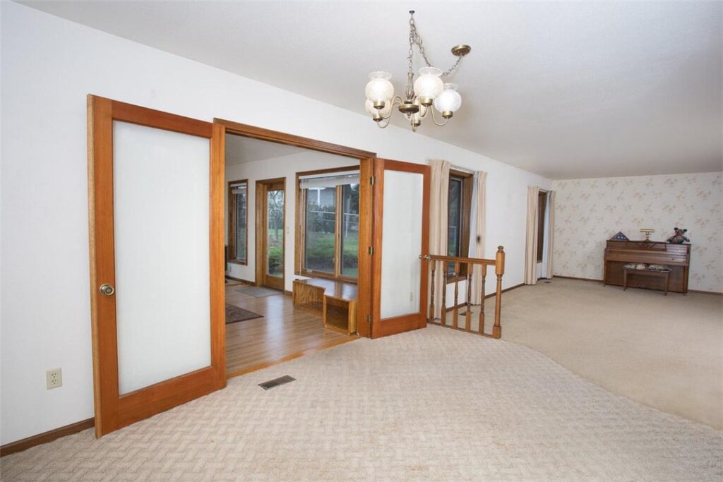 113 White Circle, Billings, MT photo 10