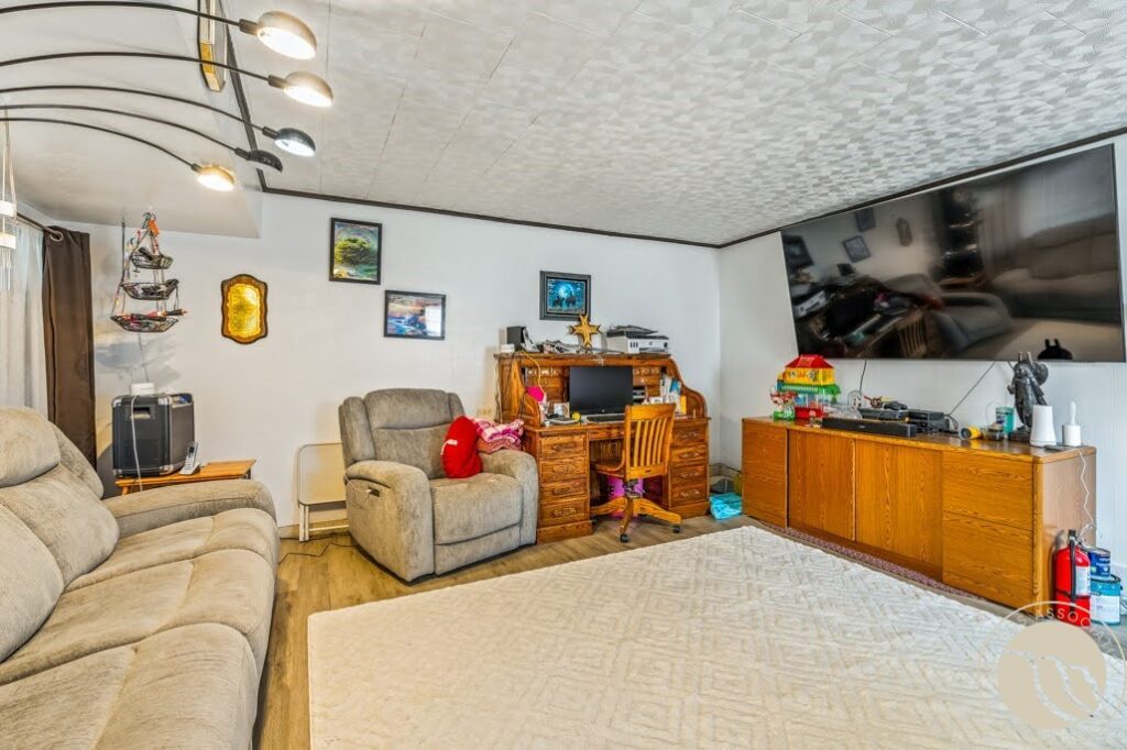 19 Patton Avenue, Billings, MT photo 6