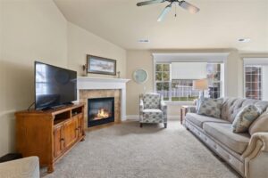321 Stonegate Circle, Billings, MT photo 4