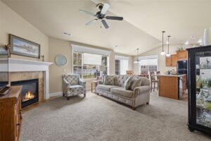 321 Stonegate Circle, Billings, MT photo 5