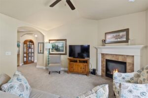 321 Stonegate Circle, Billings, MT photo 6