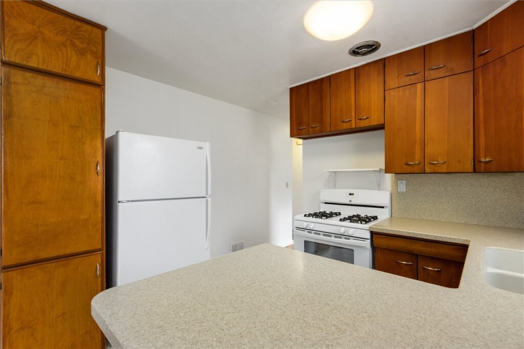 1729 Avenue E, Billings, MT photo 10