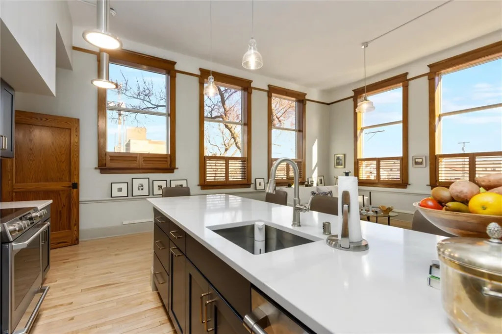 235 N 32nd #204 Street, Billings, MT photo 6