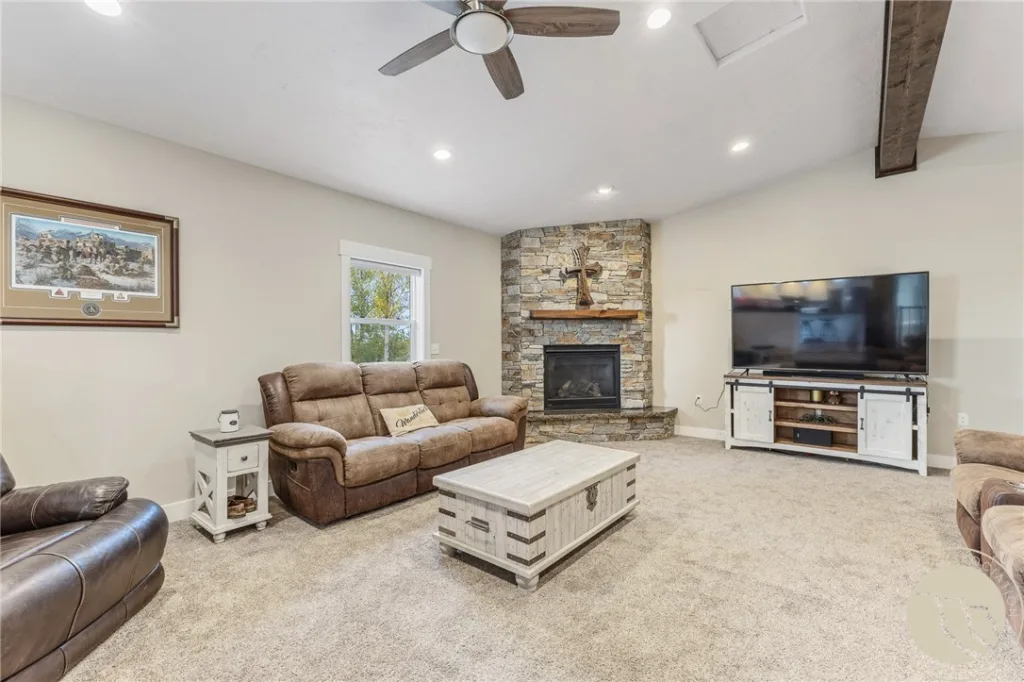 6447 Us Highway 312, Billings, MT photo 10