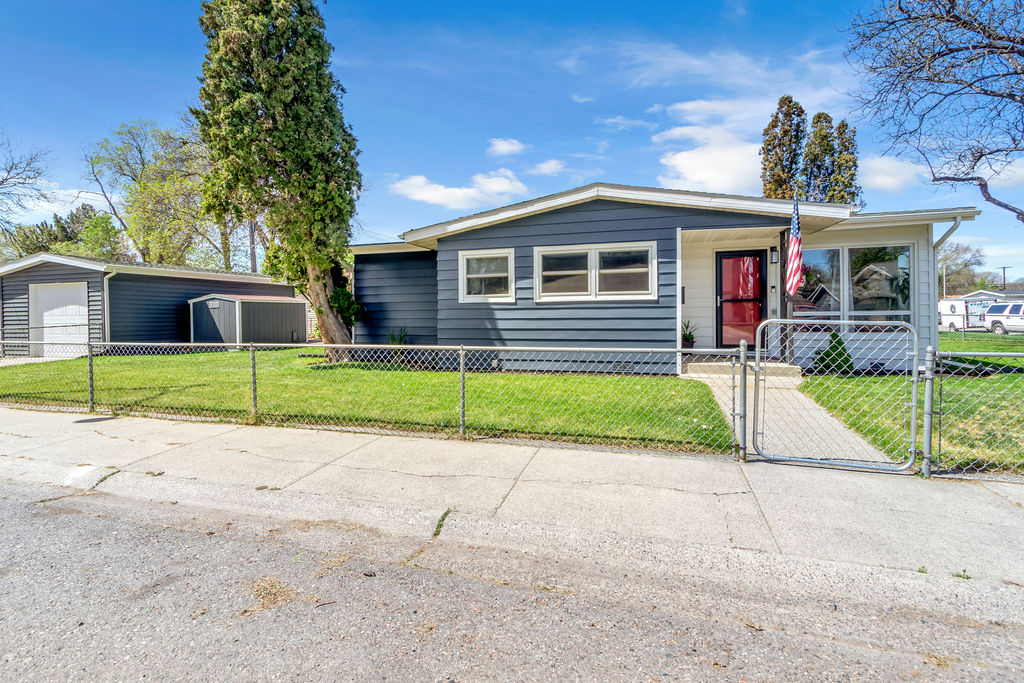 1204 Fairvale Drive, Billings, MT