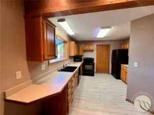 1080 Clark Avenue, Billings, MT photo 6