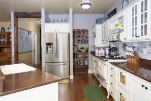 5445 Crest View Drive, Billings, MT photo 8